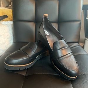 Dr. Scholl’s Black Vegan leather Loafers